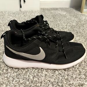 Nike Roshes